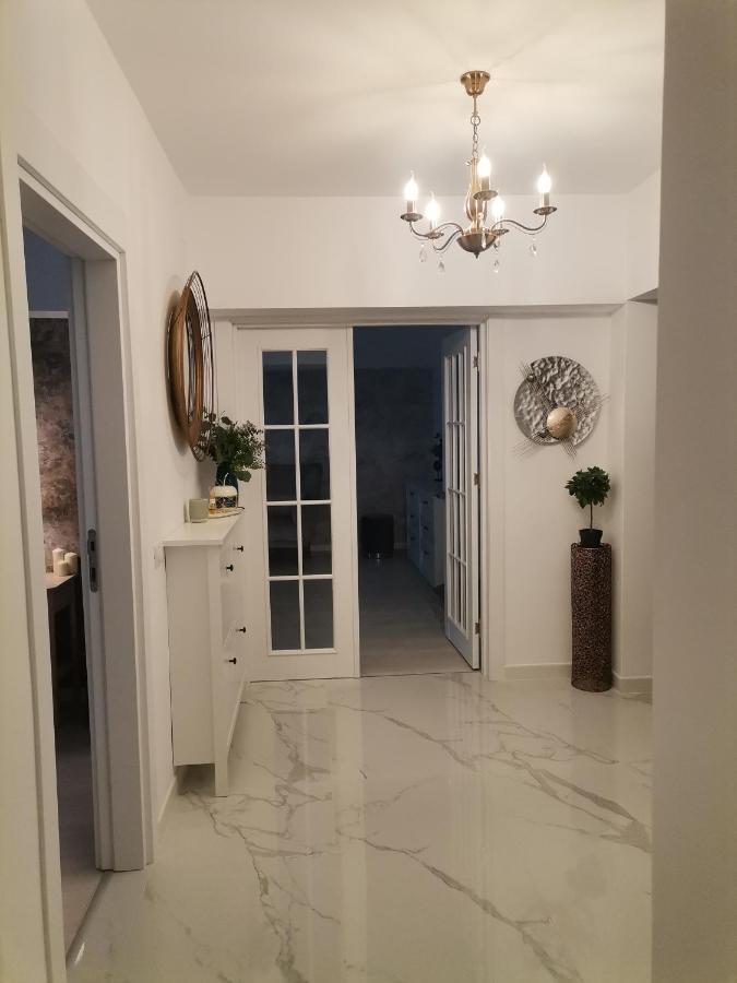 Apartament Unirii Apartment Букурещ Екстериор снимка