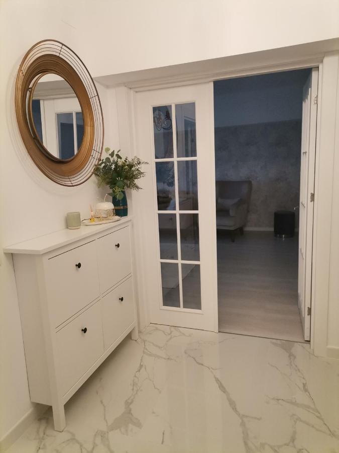 Apartament Unirii Apartment Букурещ Екстериор снимка